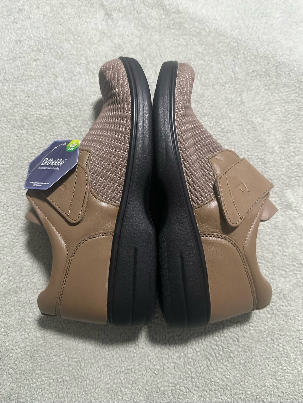 NWOB PROPET WOMEN'S OLIVIA  ORTHOLITE  8 1/2 X 2E Leather Upper
